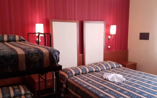 Hotel Promenade Universale