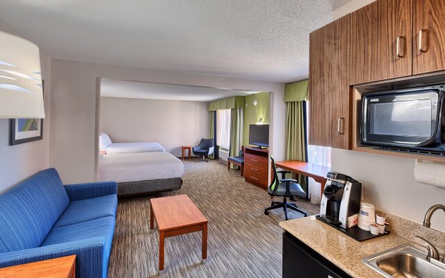 Holiday Inn Express & Suites Raleigh North - Wake Forest, an IHG Hotel