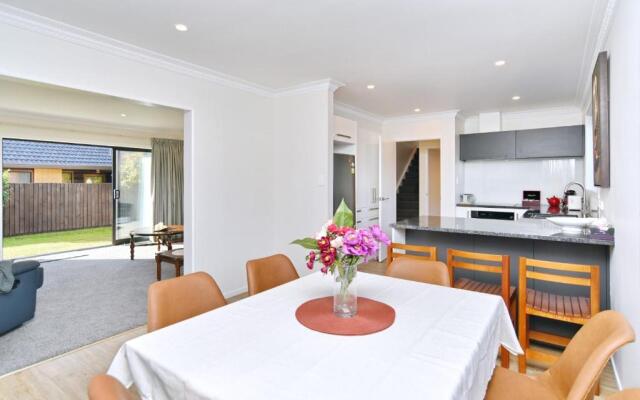 Lavandula 4 - Christchurch Holiday Homes