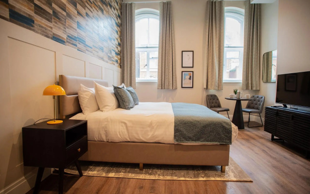 The Gresham Aparthotel