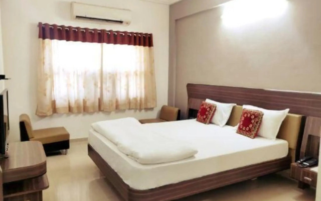 Hotel Damji