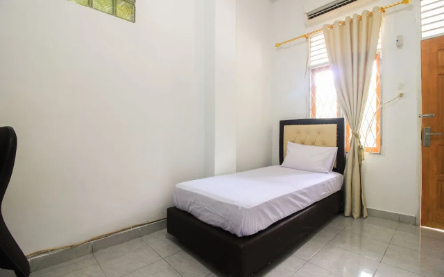 Kost Daya by OYO Rooms