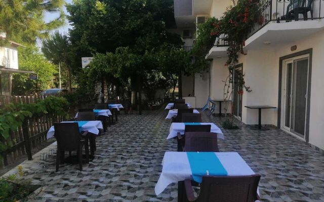 Moonlight Apart Hotel