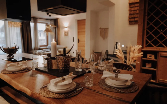 Luxury Bergchalets Gut Wenghof