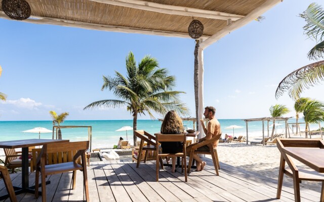 Punta Blanca Beach House