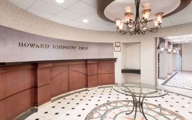 Howard Johnson by Wyndham Newburgh/West Point