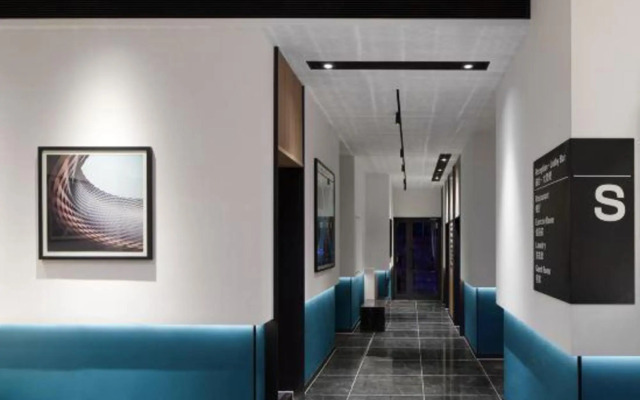 Modern Four Seasons Hotel (Xinhuijia Branch)