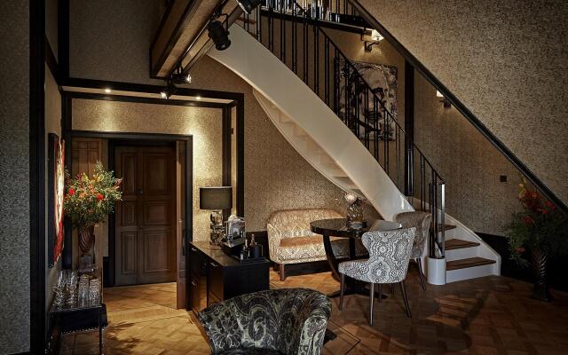 Hotel TwentySeven