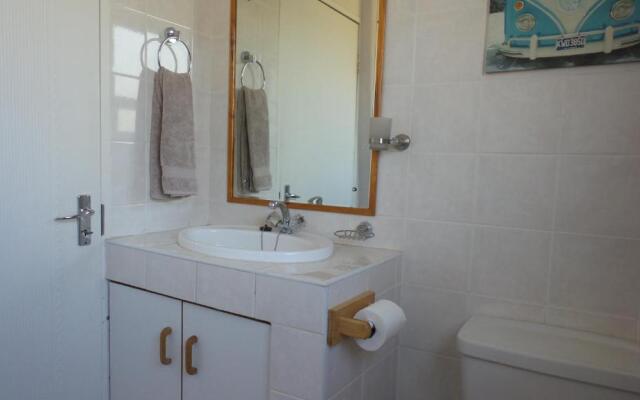 Ocean View at 23 la Crete Sands Uvongo