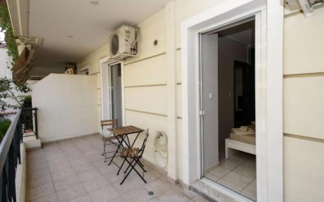 Apartment & Parking 100m Kerameikos Metro