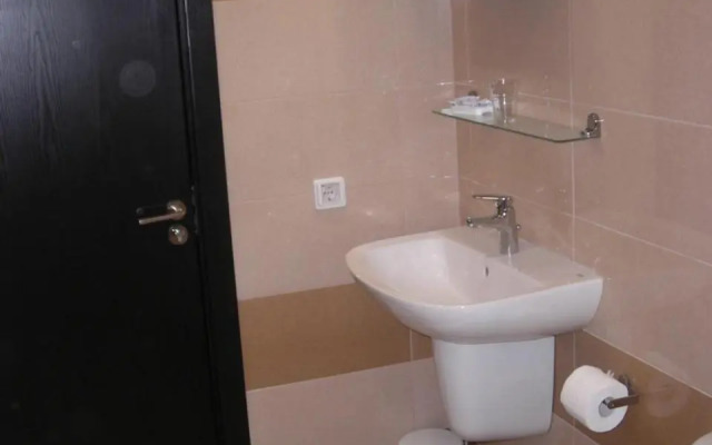 Iglika 2 - Studio Cabin