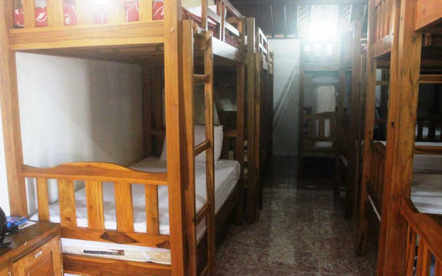 Sea Hua Ha Ha - Hostel