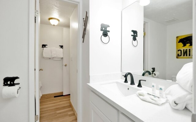 Chairlift Lodge#2354