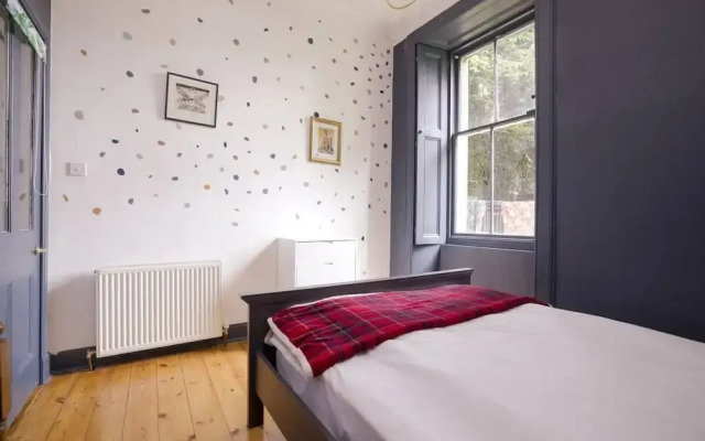 Splendid 2bed Apt near Haymarket