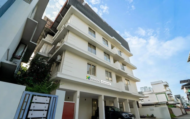 Treebo Petals Suites