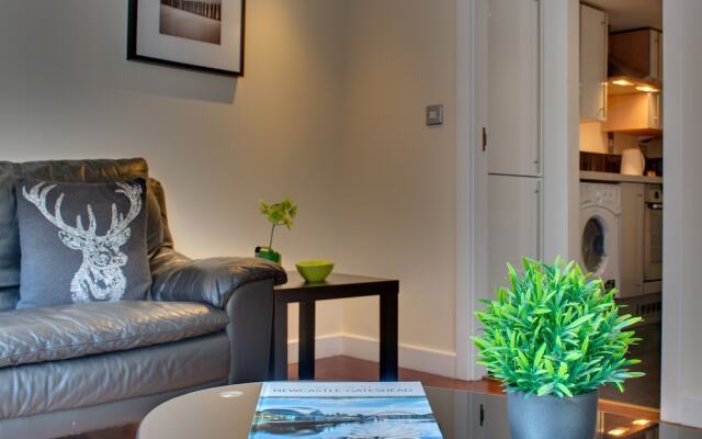 Week2Week Fantastic 1 Bed Apartment Newcastle Centre