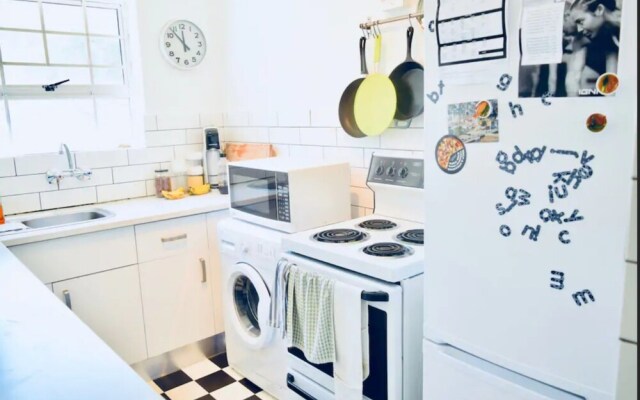 Cozy 1 Bedroom Apartment in Oranjezicht