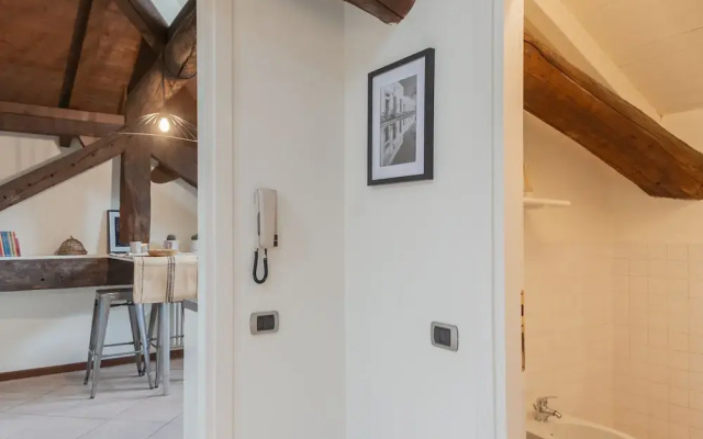 Plinio 10 in Como With 2 Bedrooms and 2 Bathrooms