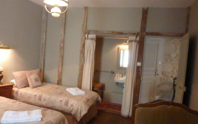 Le Logis Bed and Breakfast