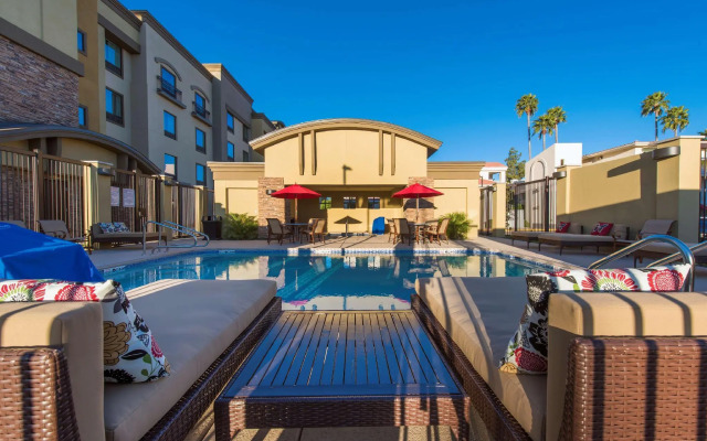 Hampton Inn & Suites Phoenix Tempe