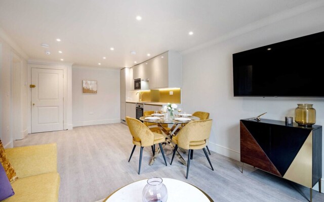 Marble Arch Suite 5-hosted by Sweetstay