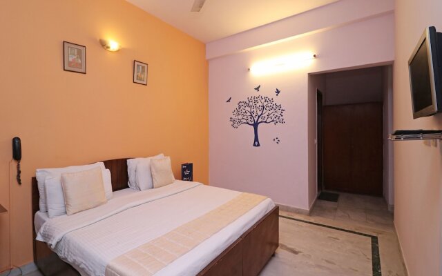 Hotel Sanjeevni by OYO Rooms