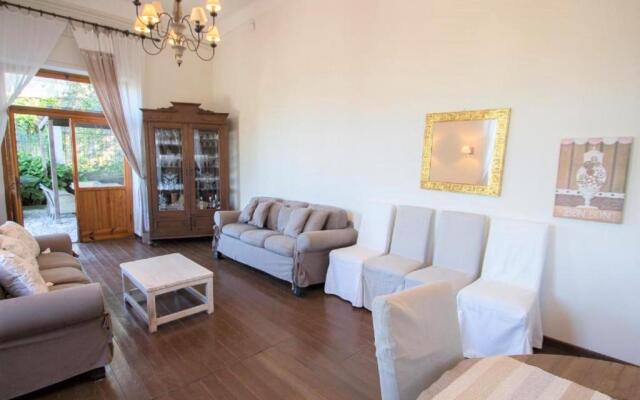 Grande appartamento in Villa con terrazza sul mare