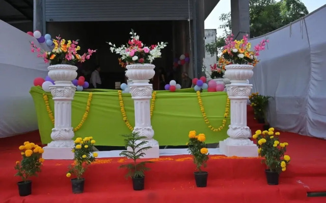 Hotel Shubh Hari