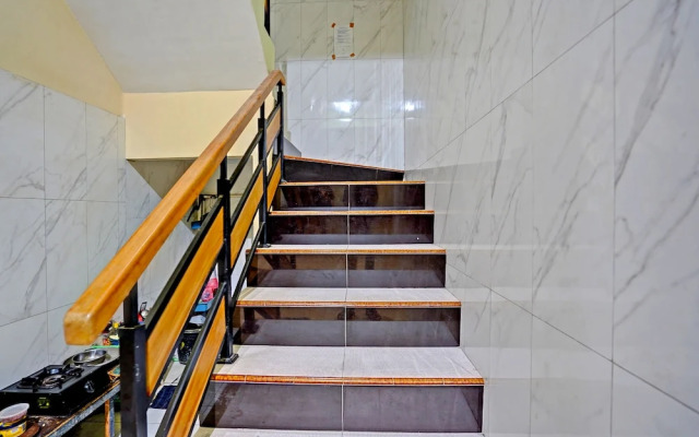 OYO Life 91884 Kost Kusuma Dewi Syariah