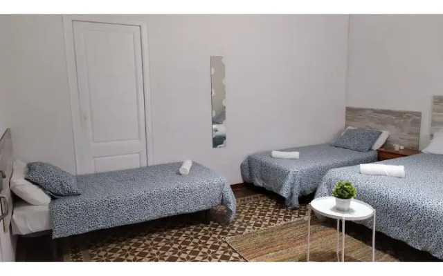 Break in Gothic Barcelona Hostal