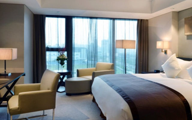 Howard Johnson IFC Plaza Ningbo – Guest Rooms – Ningbo