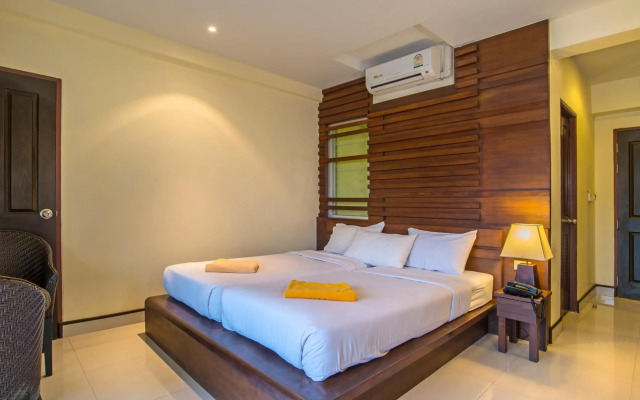 Lanta Pura Beach Resort (SHA Extra Plus)