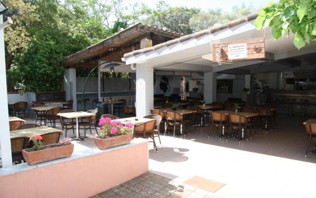 Camping Les Ilots D'Or