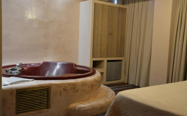 Scorpios Hotel