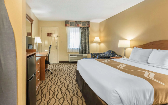 The Riverstone Hotel Charleston-Sikeston