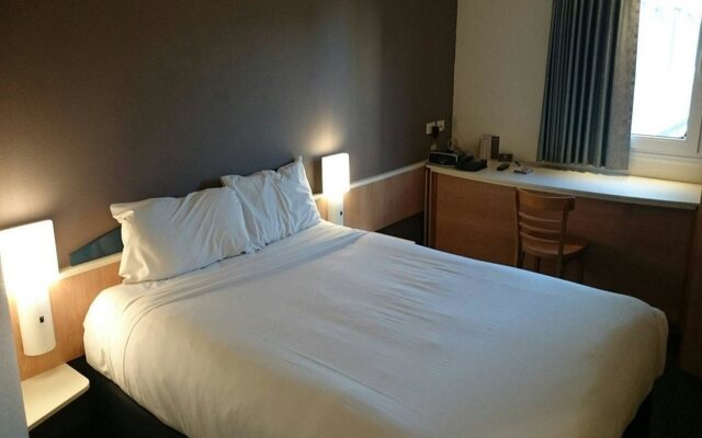 ibis Newcastle