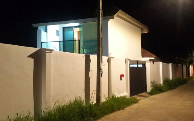 3 Bedroom Pool Villa near Beach & Laguna