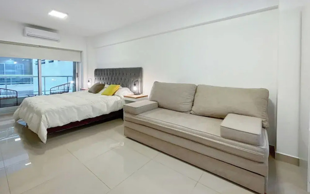 Studio With Pool and Balcony In San Telmo