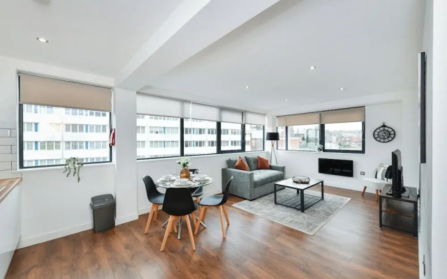 Carlton Heights