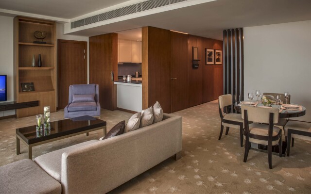 InterContinental Residence Suites Dubai Festival City, an IHG Hotel