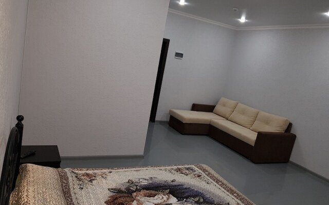 Отель «Знаменский»