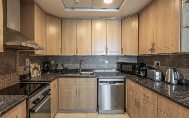 HiGuests - Goldcrest Views 1