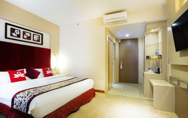 ZEN Rooms Near BCS Mall Penuin