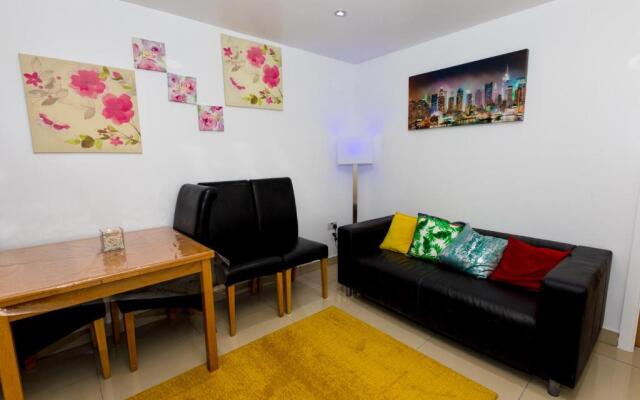 Comfortable stay in Shirley, Solihull - Room-2