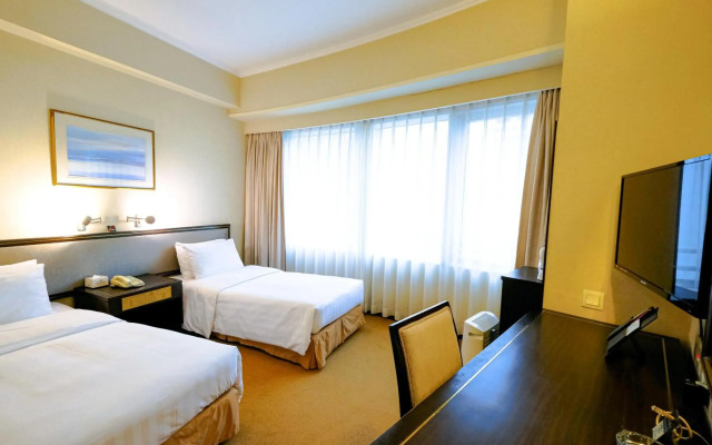 South Pacific Hotel