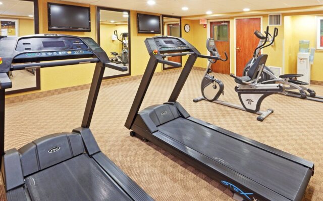 Holiday Inn Express Boston - Saugus by IHG