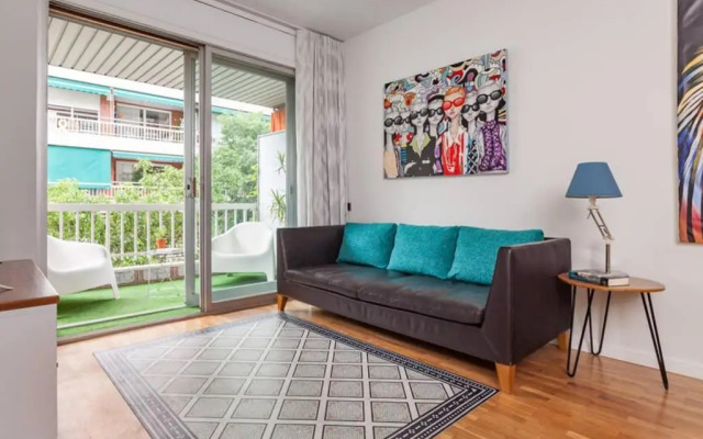 Art House Renoir Plaza Universitat Sant Antoni