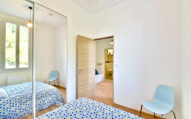 Apartment With One Bedroom In Marseille, With Wifi 7 Km From The Beach