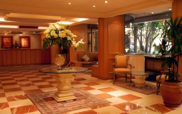 Imperial Suites Hotel