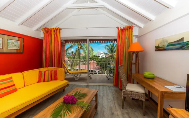 Palm Court Residence & Hotel at Orient Beach